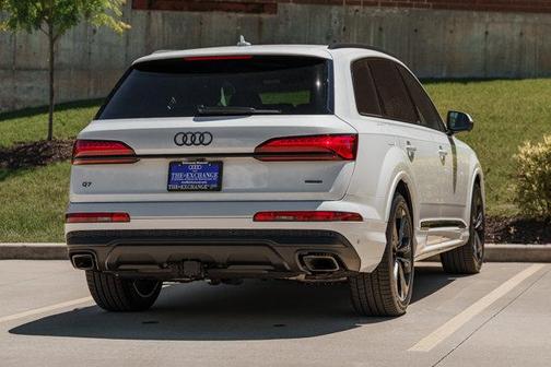 2025 Audi Q7 55 Prestige
