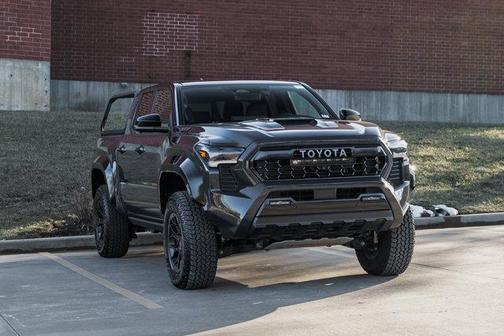 2024 Toyota Tacoma Hybrid TRD Pro