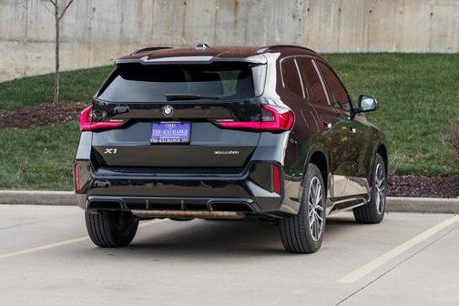 2025 BMW X1 xDrive28i