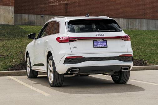 2025 Audi Q5 Premium Plus TFSI quattro S tronic