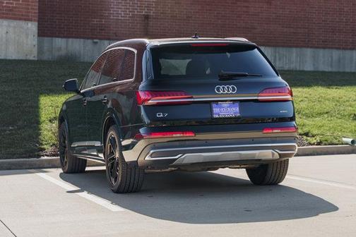 2020 Audi Q7 55 Premium