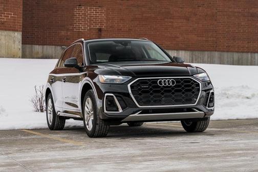 2023 Audi Q5 45 S line Premium
