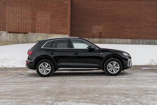 2023 Audi Q5 45 S line Premium