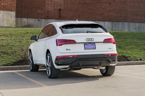 2023 Audi Q5 45 S line Premium Plus