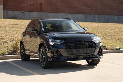 2025 Audi Q3 45 S line Premium Plus