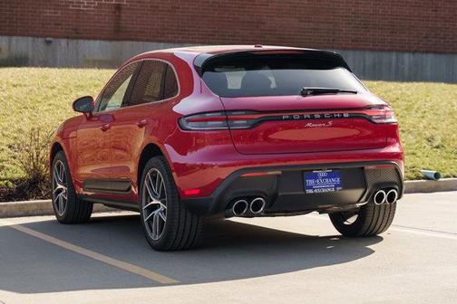 2022 Porsche Macan Base