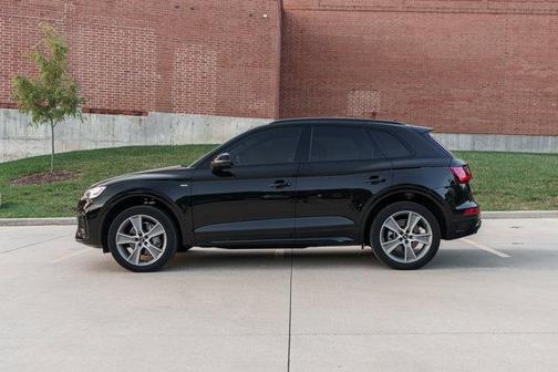 2025 Audi Q5 45 S line Premium