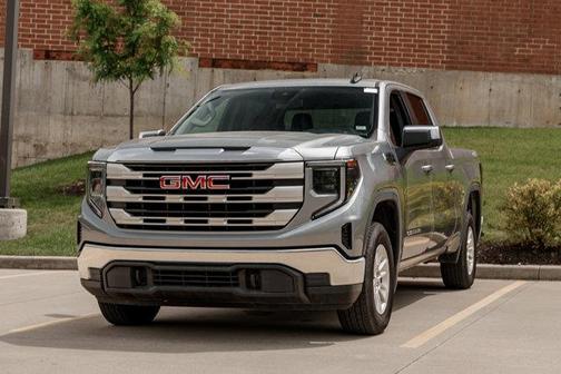 2024 GMC Sierra 1500 SLE