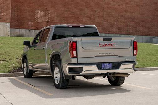 2024 GMC Sierra 1500 SLE