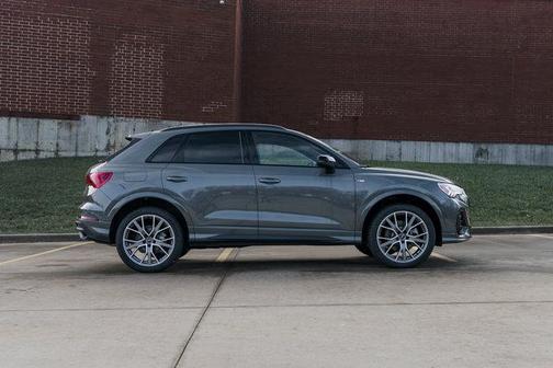 2025 Audi Q3 45 S line Premium Plus