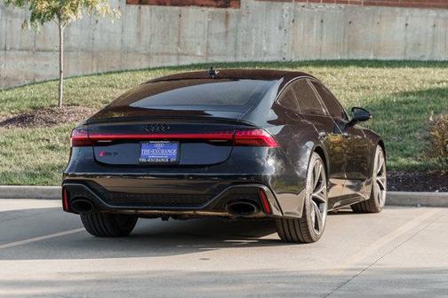 2022 Audi RS 7 4.0T