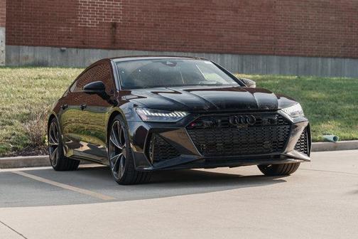 2022 Audi RS 7 4.0T