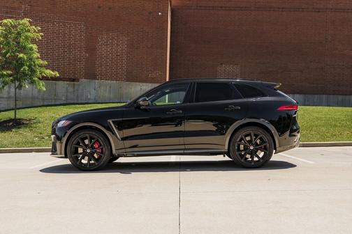 Mescalito Black Gloss 2020 Jaguar F-PACE SVR P550 AWD Automatic