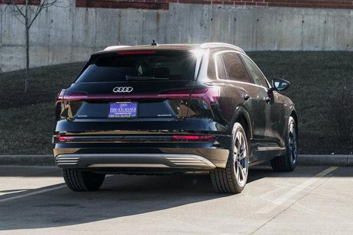 2023 Audi e-tron Premium Plus quattro