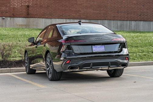 Mythos Black Metallic 2026 Audi A6 Premium Plus quattro S tronic