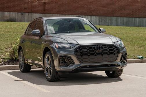 2025 Audi Q5 55 S line Premium Plus