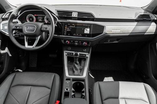 2024 Audi Q3 45 S line Premium Plus