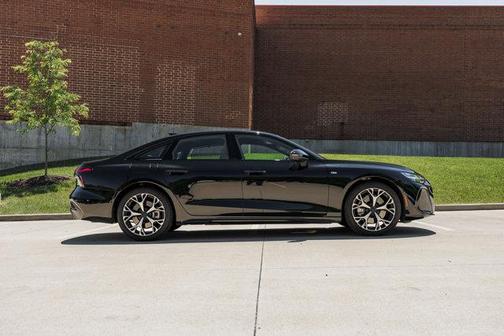 Mythos Black Metallic 2026 Audi A6 Premium Plus quattro S tronic