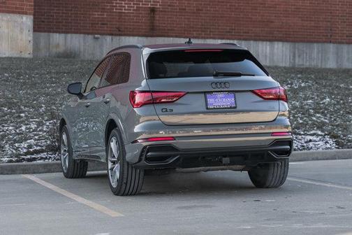 2022 Audi Q3 45 S line Premium Plus