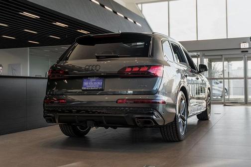 2026 Audi Q7 55 Prestige