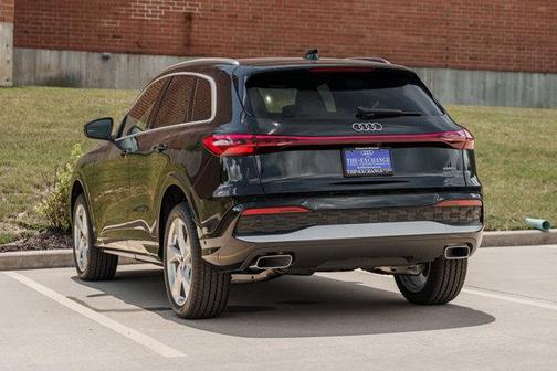 2025 Audi Q5 Premium Plus