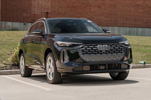 2025 Audi Q5 Premium Plus