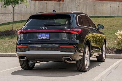 2025 Audi Q5 Premium Plus