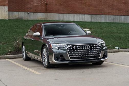 2023 Audi S8 4.0T