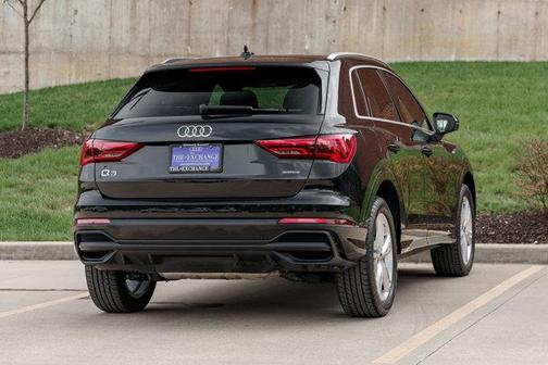 2024 Audi Q3 45 S line Premium Plus