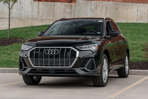 2024 Audi Q3 45 S line Premium Plus