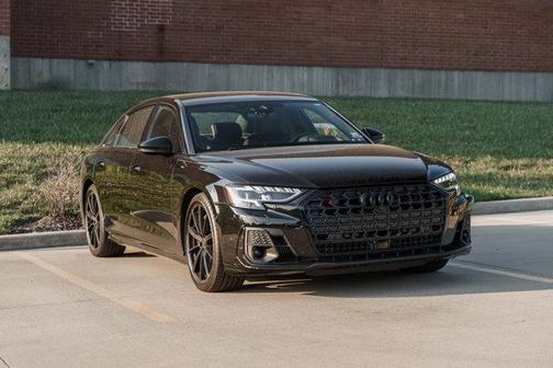 2023 Audi S8 4.0T