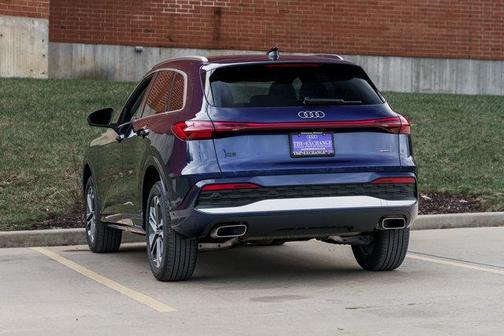 2025 Audi Q5 Premium TFSI quattro S tronic