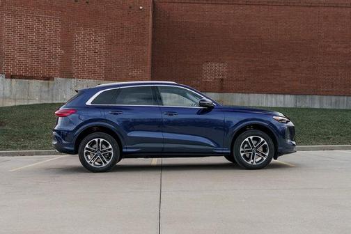 2025 Audi Q5 Premium TFSI quattro S tronic