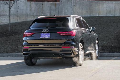 2022 Audi Q3 45 S line Premium Plus