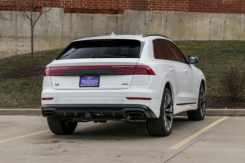 2026 Audi Q8 55 Premium Plus