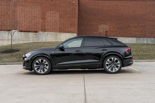 2026 Audi Q8 55 Premium Plus
