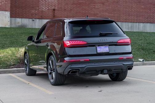 2026 Audi Q7 55 Premium Plus