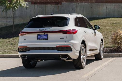 2025 Audi Q5 Premium Plus