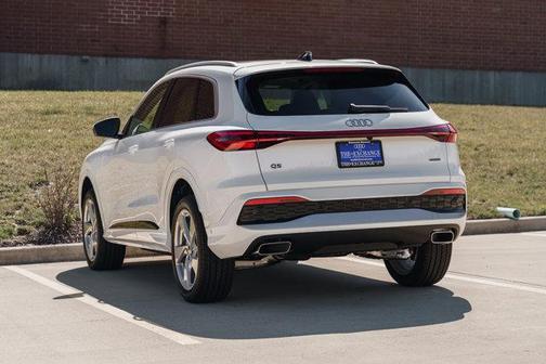 2025 Audi Q5 Premium Plus