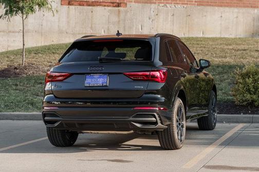 2025 Audi Q3 45 S line Premium Plus