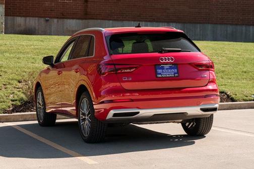 2022 Audi Q3 40 Premium