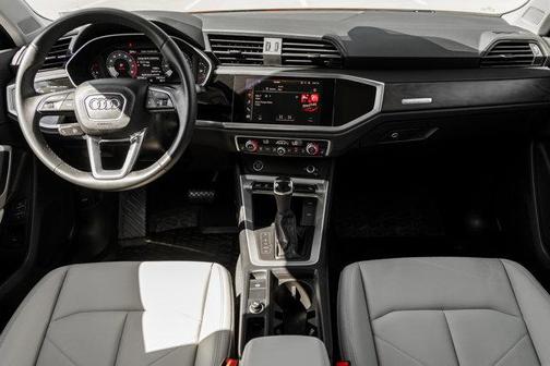 2022 Audi Q3 40 Premium