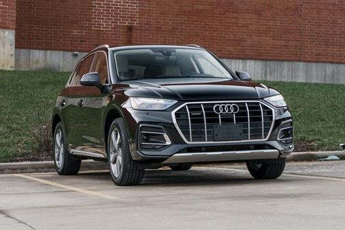 2024 Audi Q5 40 Premium Plus