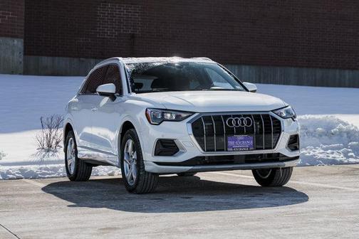 2022 Audi Q3 40 Premium