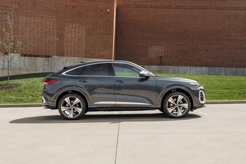2026 Audi SQ5 3.0T Premium Plus