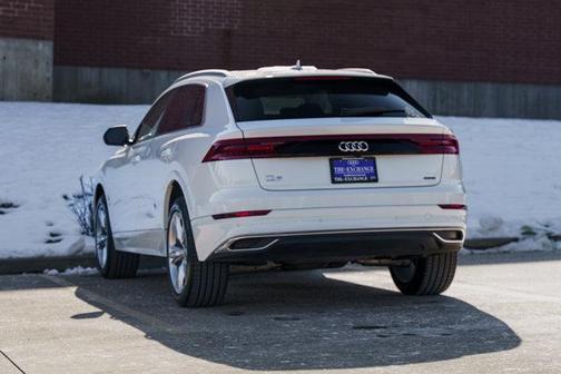 2023 Audi Q8 55 Premium