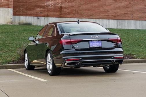 2023 Audi A4 45 S line Premium Plus