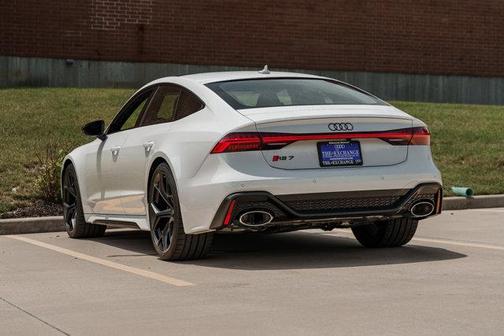 2025 Audi RS 7 4.0T Performance