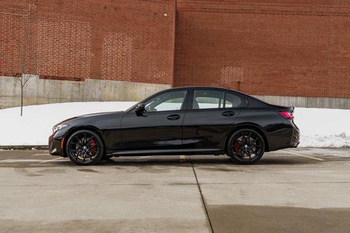 2023 BMW M340 i xDrive
