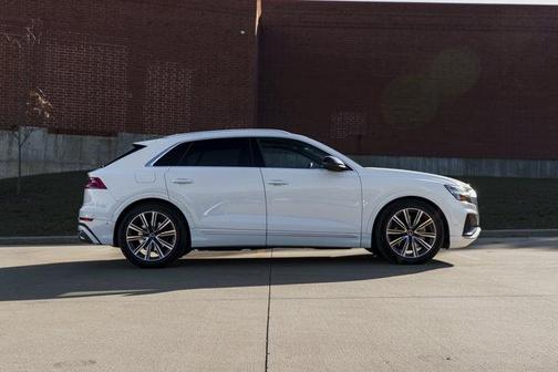 2023 Audi SQ8 4.0T Prestige